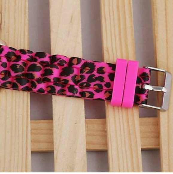 Hot Pink Geneva Leopard Design Silicone Watch - Picture 2 of 5
